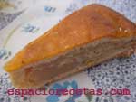 Pastel de plátano y manzana